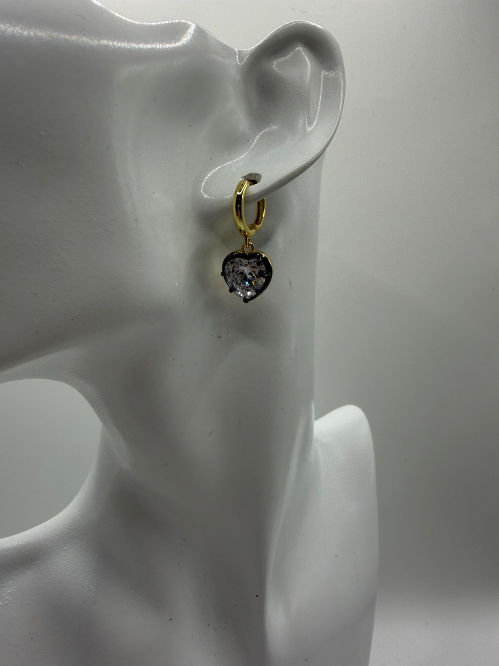 181. Heart Crystal Drop Hoop Earrings.